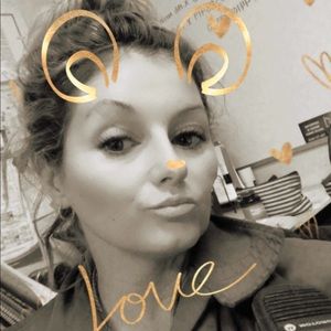 Meet your Posher, Evonne